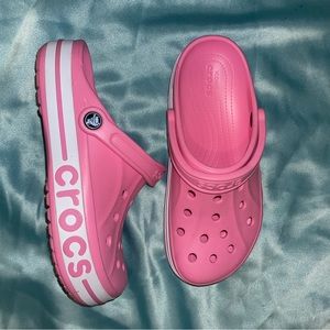wonens crocs size 9 pink
